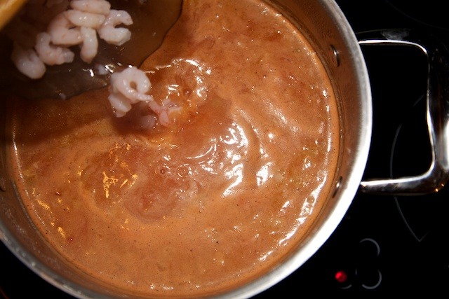 Рецепт рыбного томатного супа с миндалем 007